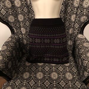 Women’s Body Central sweater skirt, L
